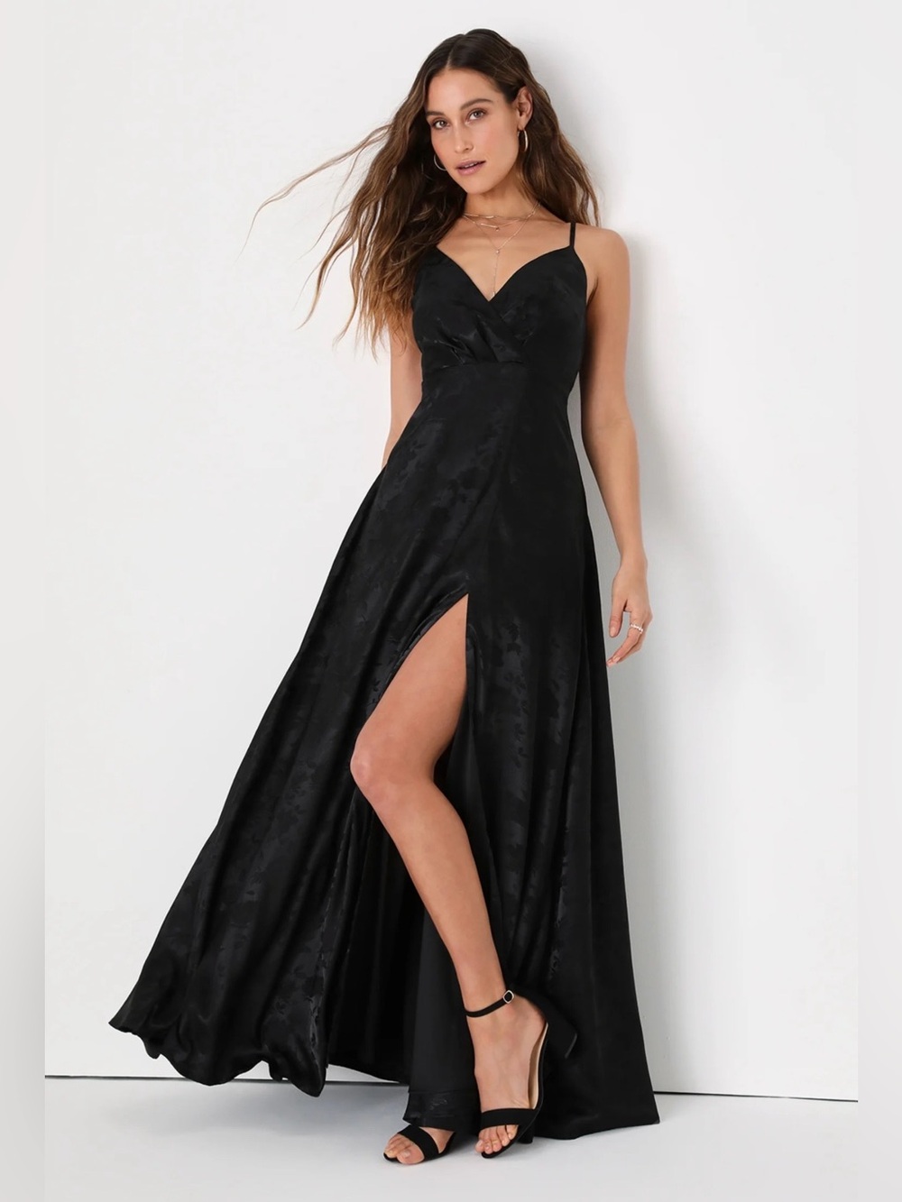 Lulus Black Floral Jacquard Maxi Dress with Slit - Size M - NWT